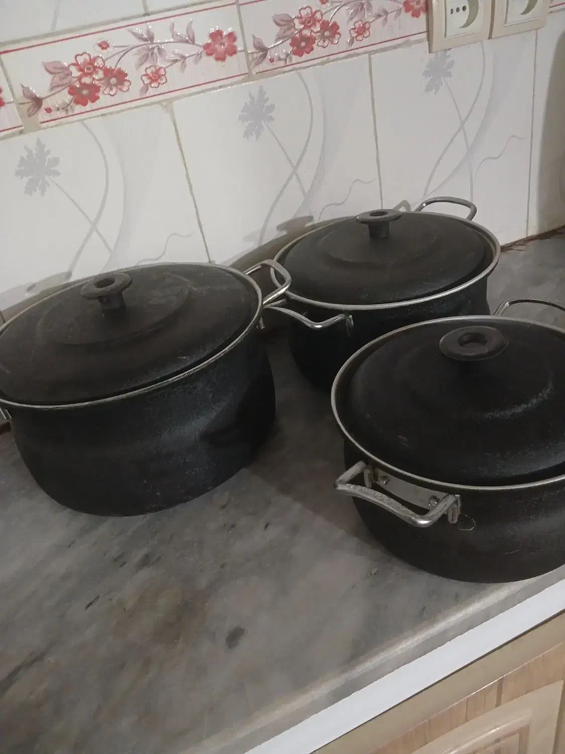 قابلمه|ظروف پختوپز|یاسوج, |دیوار