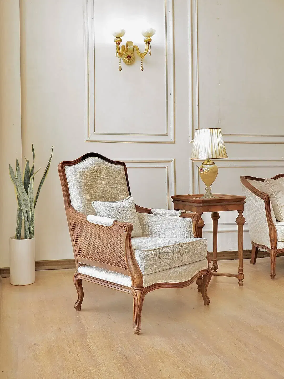 مبلمان سلطنتی|مبلمان خانگی و میز عسلی|نیشابور, ده حلاج|دیوار