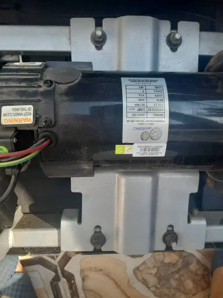 سرویس و تعمیر انواع تردمیل خانگی و باشگاهی|تجهیزات ورزشی|شیراز, منطقه هوایی شهید دوران|دیوار