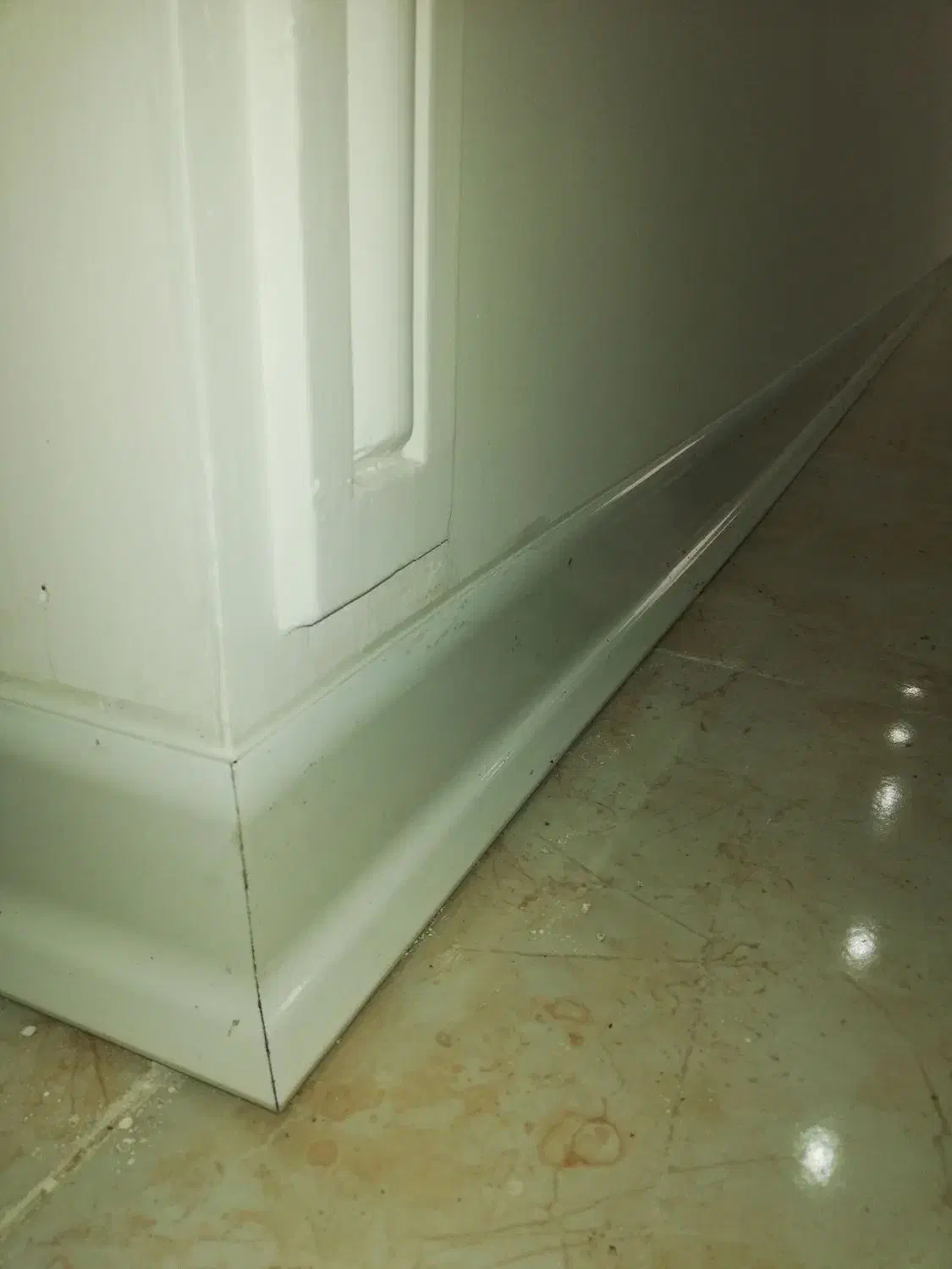 فروش و اجرای کاغذ دیواری، قرنیز، پارکت، دیوار پوش|خدمات پیشه و مهارت|برازجان, |دیوار