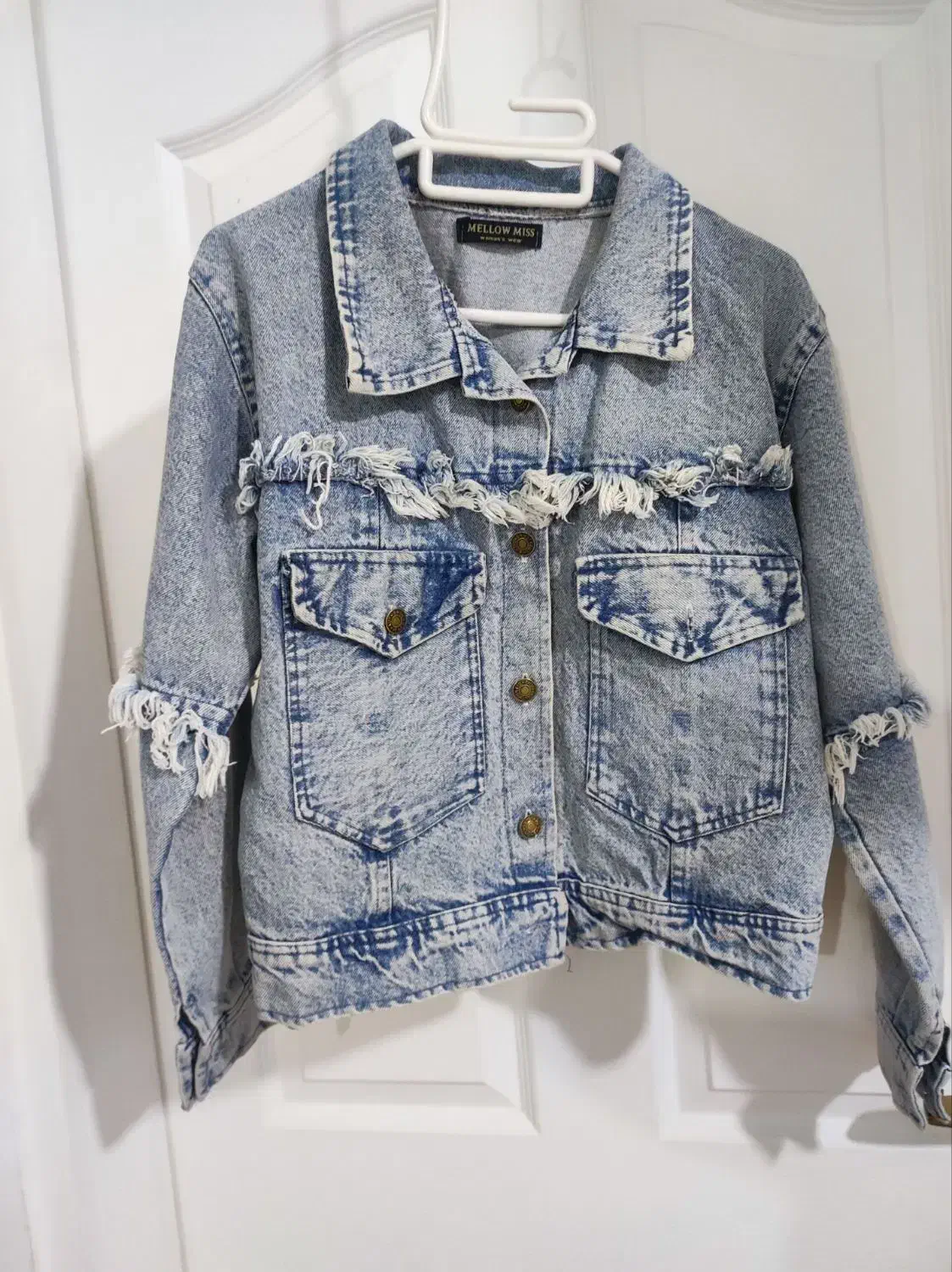 هودی|لباس|نیشابور, سرآب کوشک|دیوار