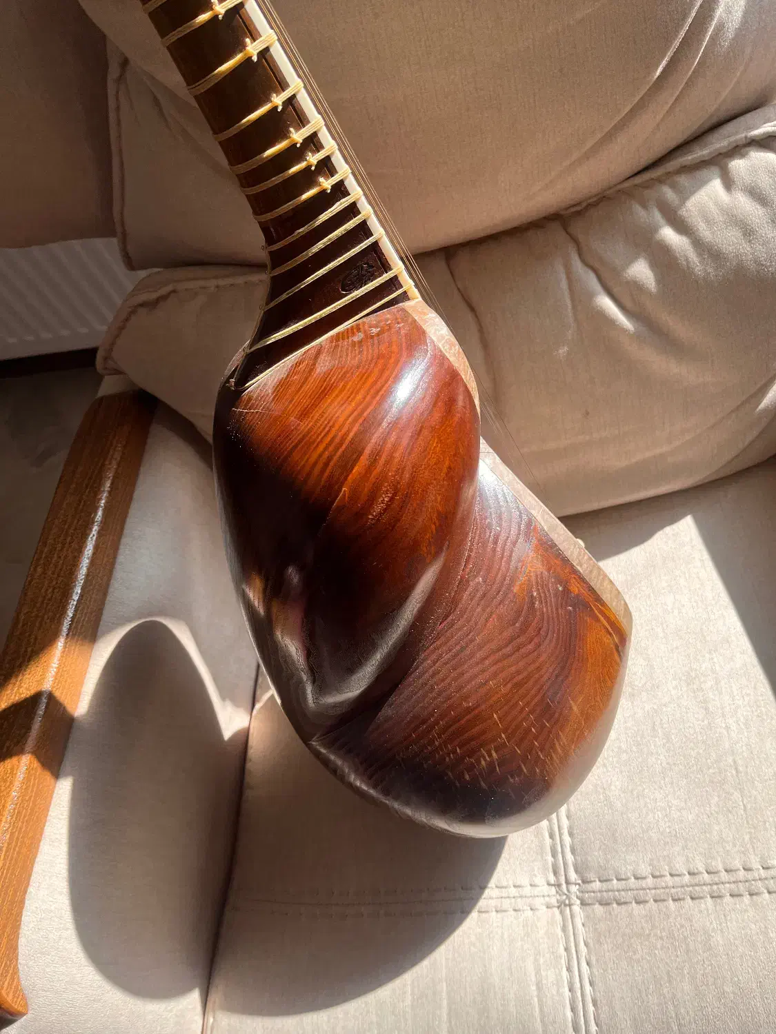 تار|سازهای سنتی|یزد, |دیوار