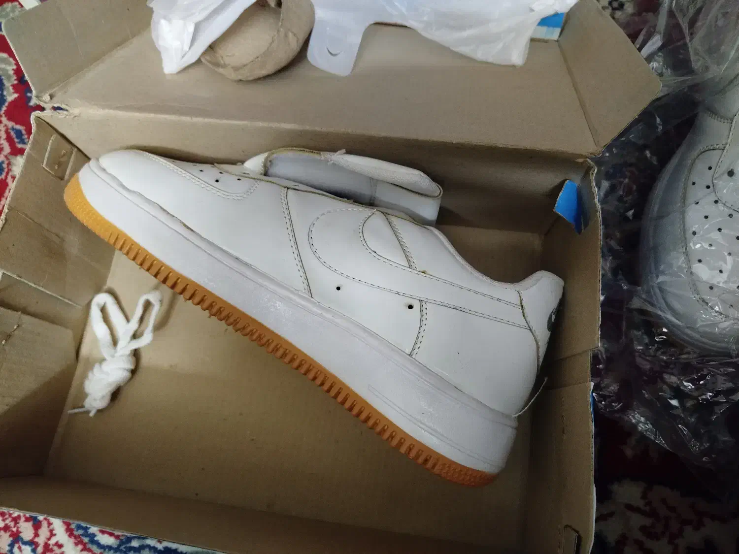 کفش نایک سایز 44|کیف، کفش، کمربند|اصفهان, ارغوانیه|دیوار