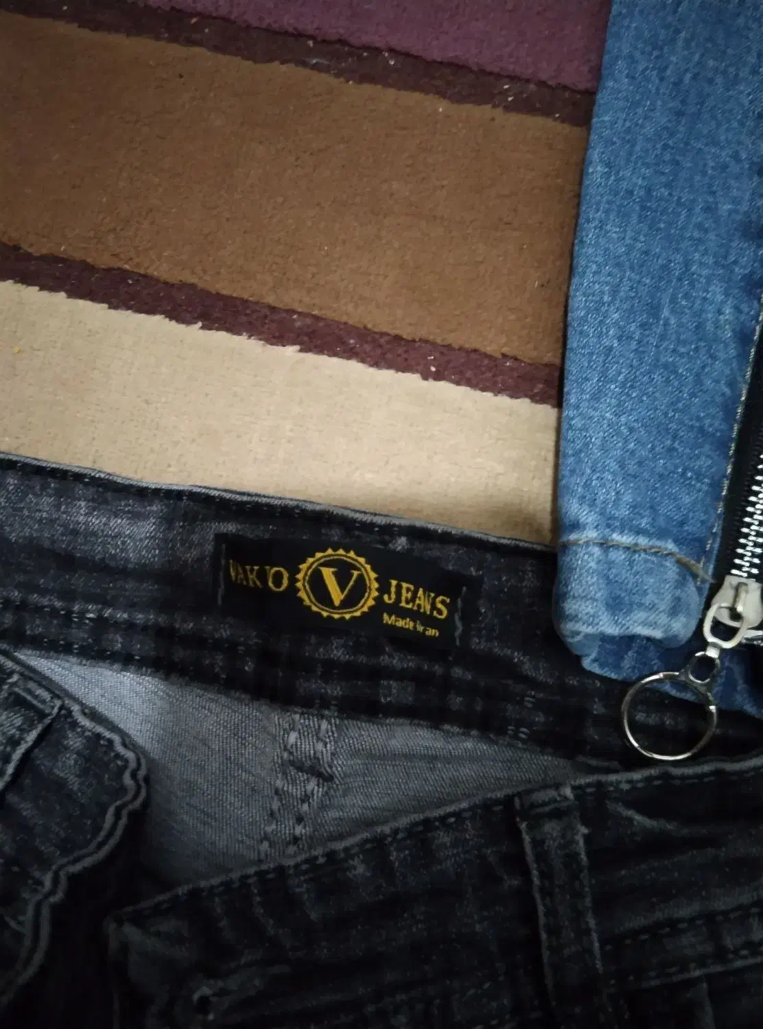 دو عدد شلوارلی|لباس|مشهد, خواجه ربیع|دیوار