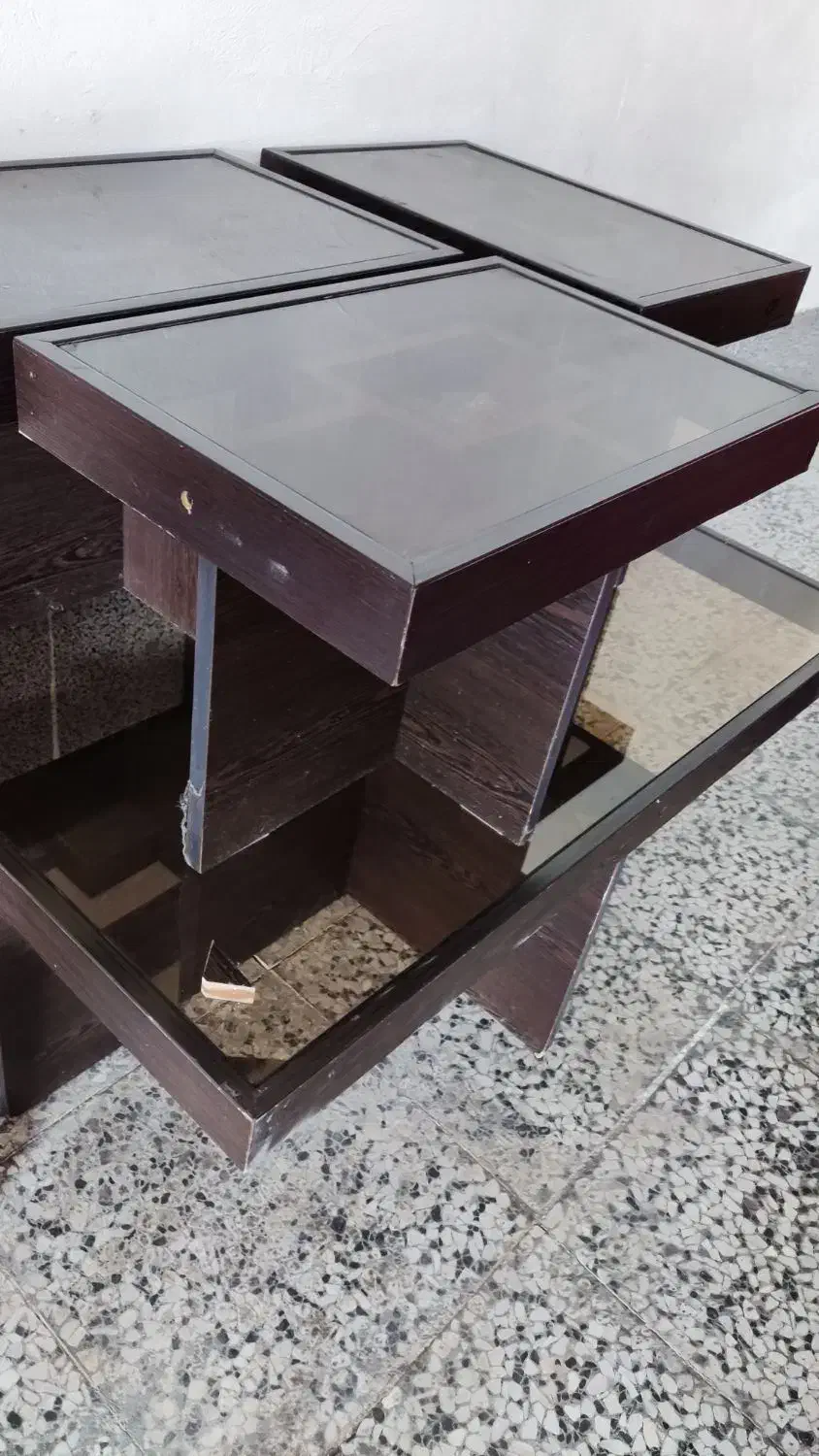 میز جلو مبلی و 3 تا عسلی|مبلمان خانگی و میز عسلی|ساری, |دیوار