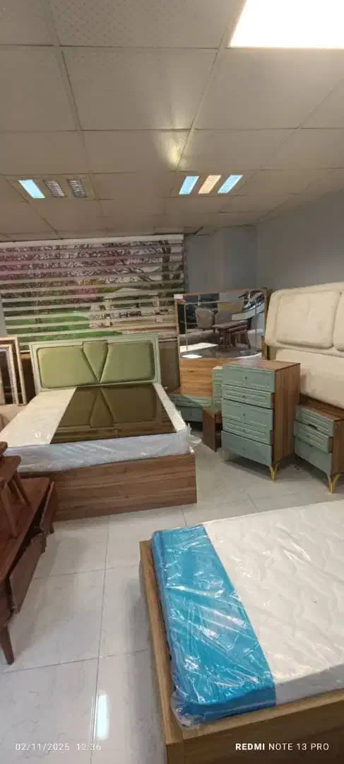 فروش انواع تخت‌خواب مدرن و کلاسیک (نقد و اقساط)|تخت و سرویس خواب|تنکابن, |دیوار