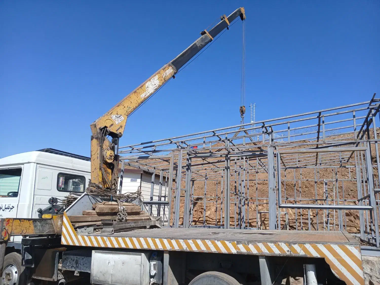 خدمات جرثقیل سبک و سنگین|خدمات حمل و نقل|ابهر, |دیوار