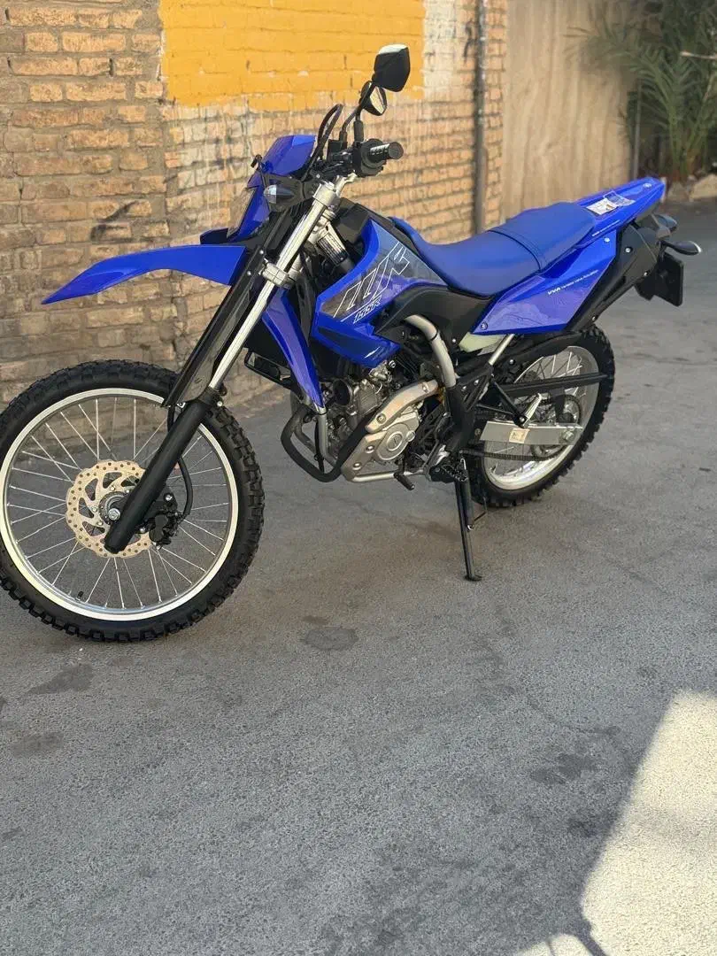 wr155درحدصفر|موتورسیکلت|اصفهان, رکن الدوله شرقی|دیوار