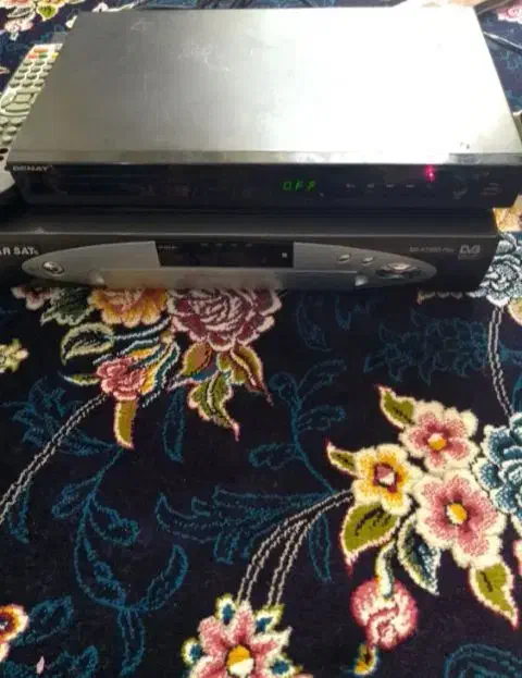 فروش دستگاه دی وی دی سالم|پخش‌کننده DVD و ویدیو|تهران, شهرک ولیعصر جنوبی|دیوار
