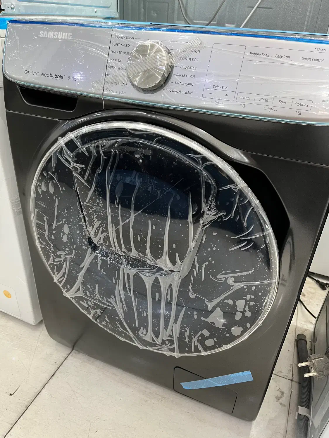 لباسشویی|ماشین لباسشویی و خشک‌کن لباس|شیراز, پودنک|دیوار