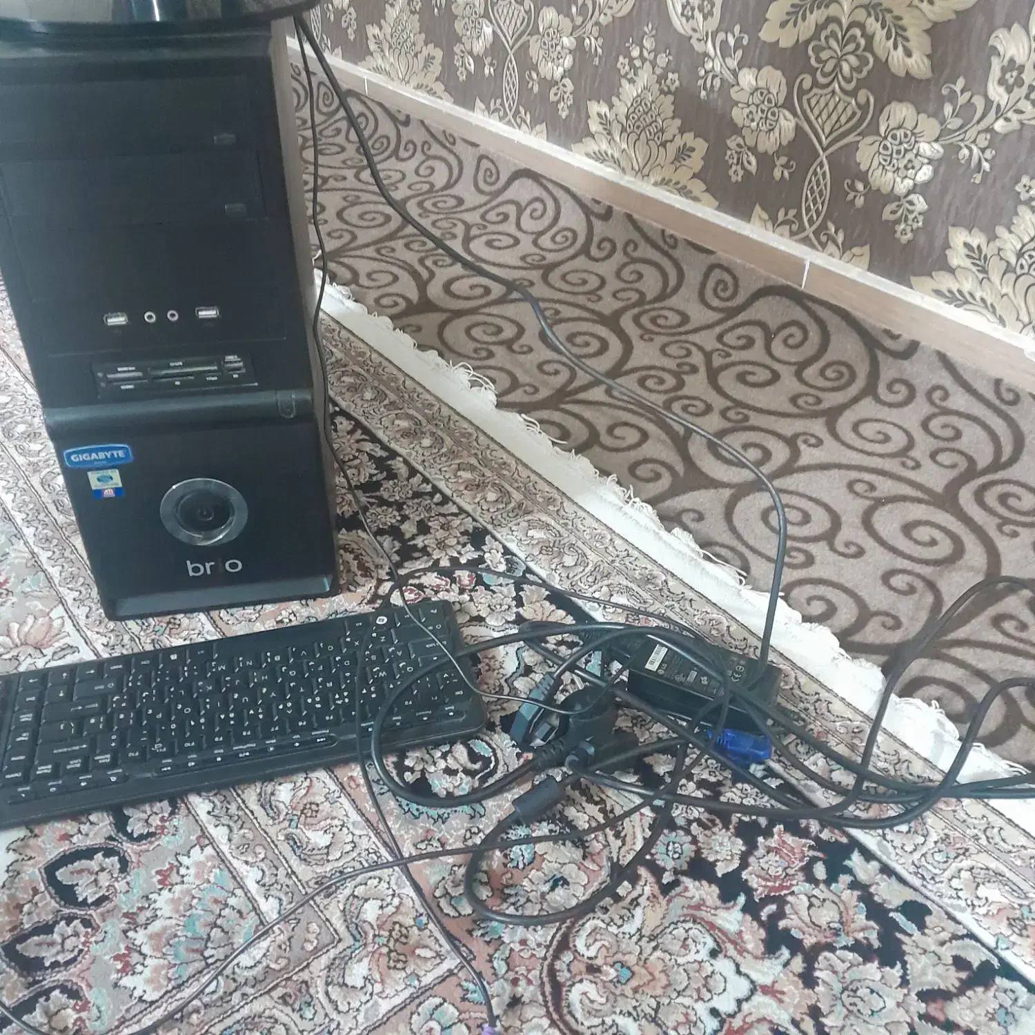 کامپیوتر با تمام وسایل|رایانه رومیزی|ابهر, |دیوار