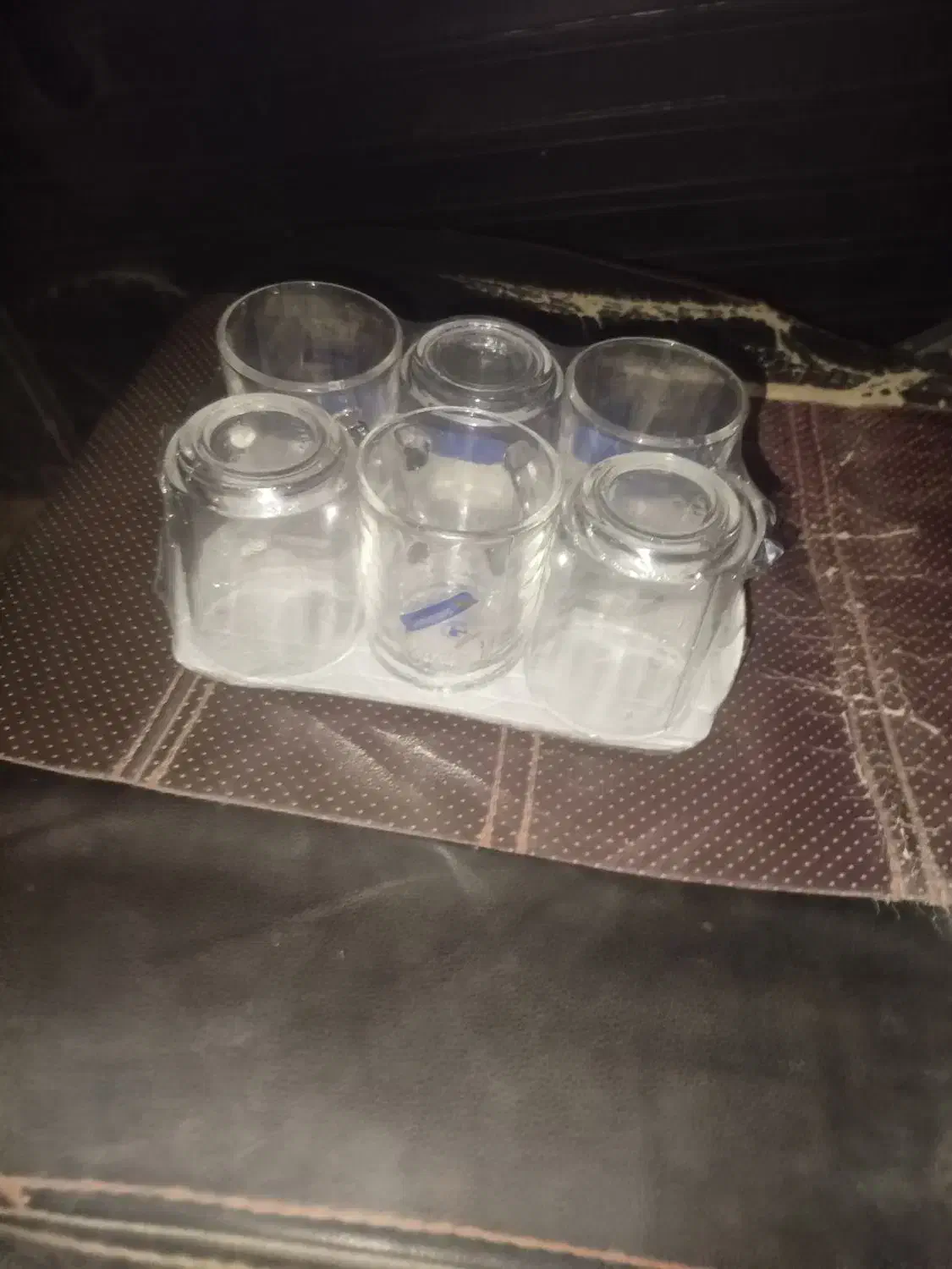 قوری و لیوان|قوری، کتری، قهوهساز دستی|قم, جهان بینی|دیوار