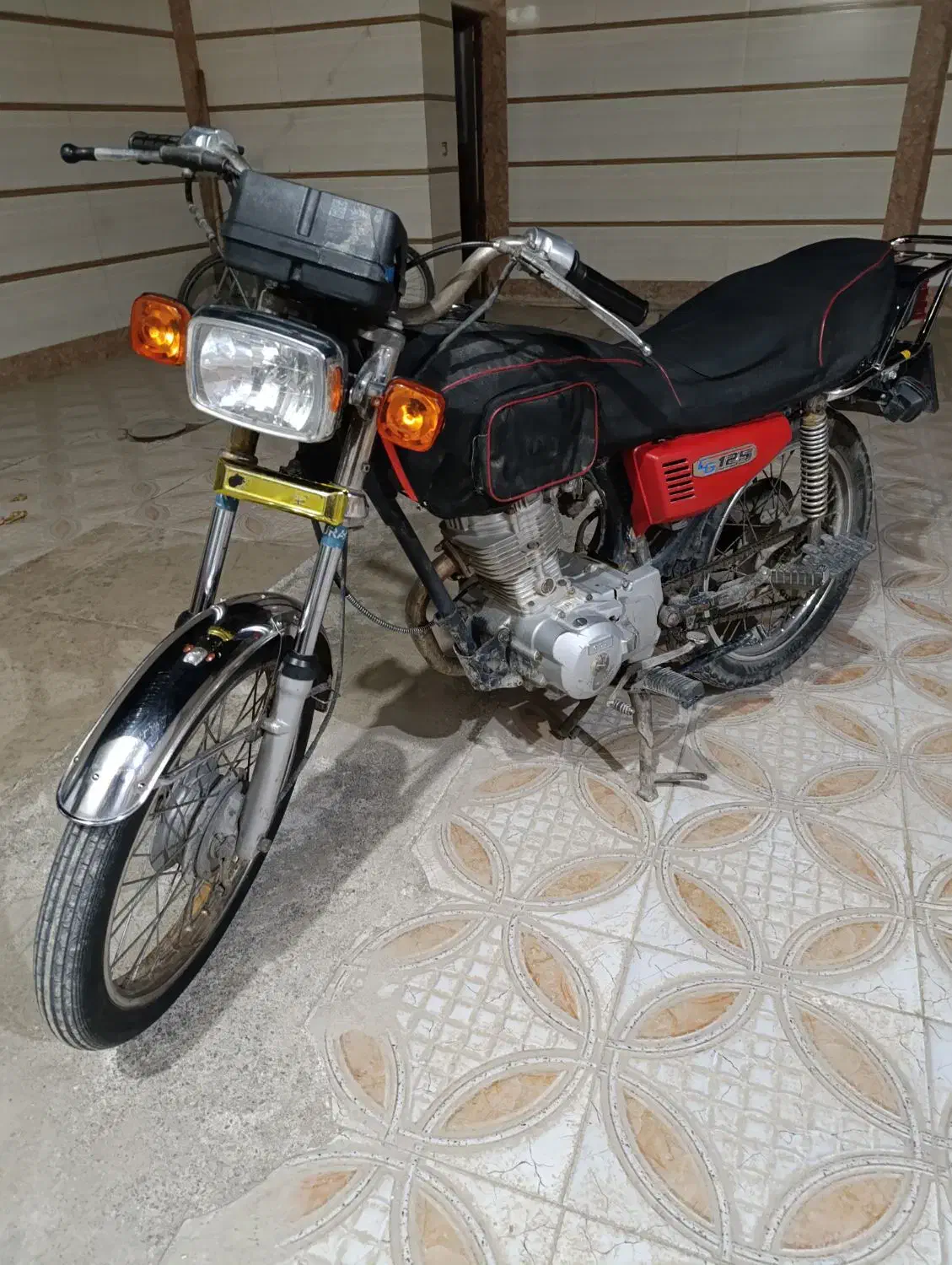 موتور سیکلت مدل 81|موتورسیکلت|زابل, |دیوار