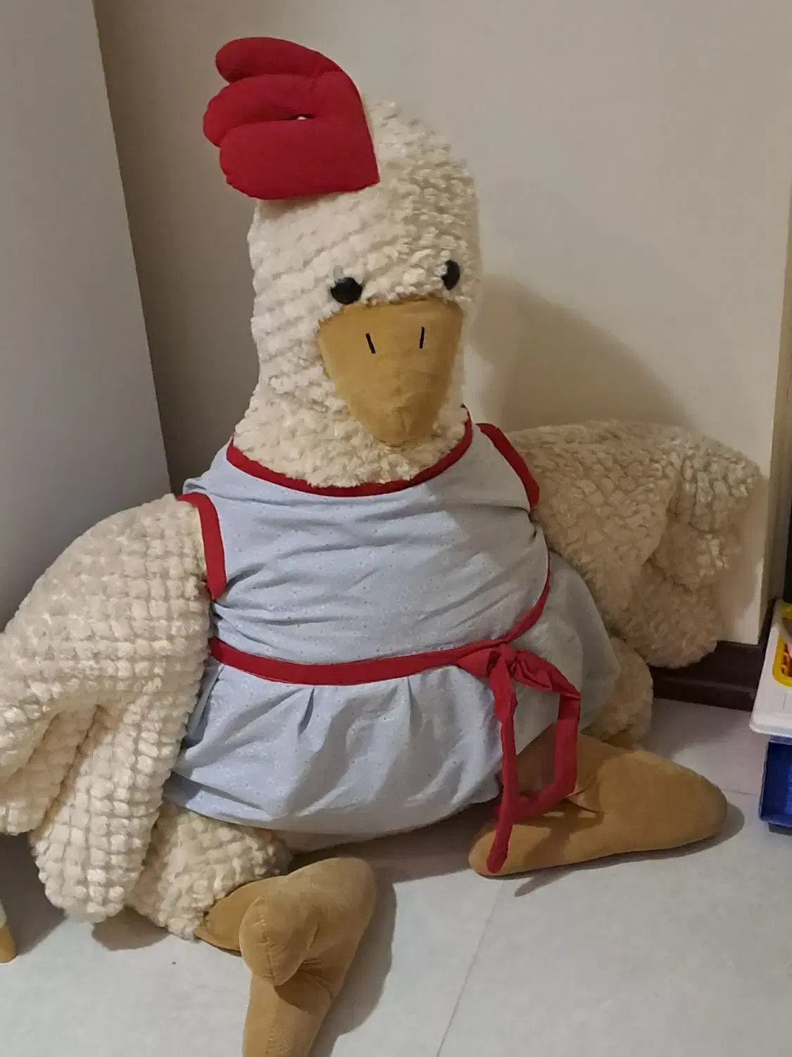 عروسک بزرگ|اسباببازی بچه|فردیس, فردیس|دیوار