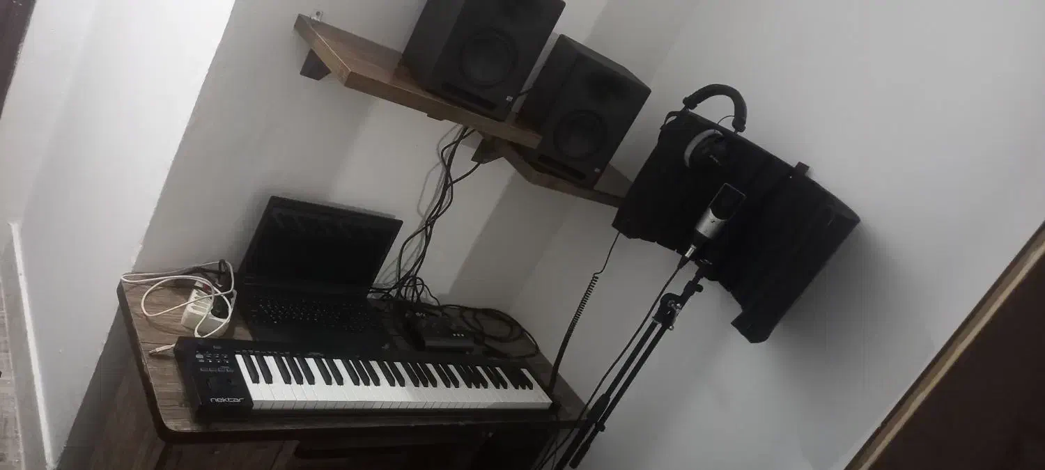 استودیو خانگی برند اصلی|سیستم صوتی خانگی|تربت‌حیدریه, آغوی|دیوار