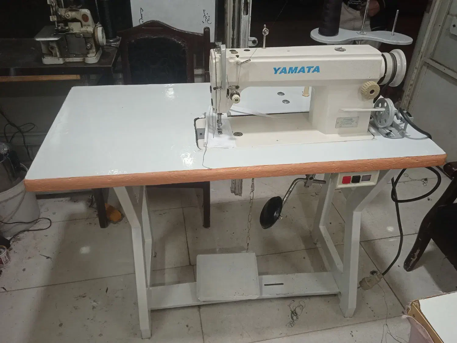 فروش چرخ خیاطی صنعتی یاماتا|چرخ خیاطی و ریسندگی|کاشمر, |دیوار