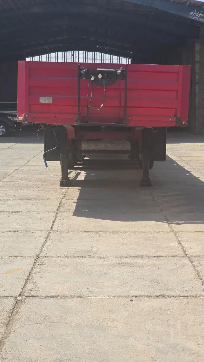 کفی پیلیسان|خودرو سنگین|شیراز, کوشک بیدک|دیوار