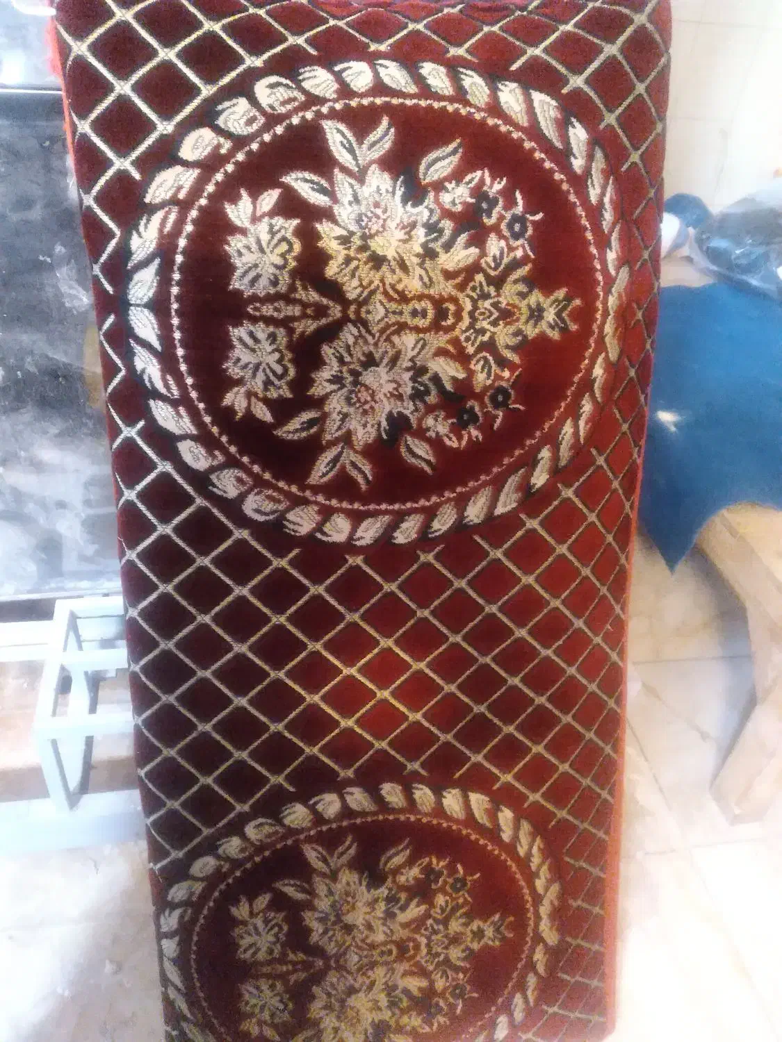 پشتی یک عدد ۲۵۰ هزار تومان|پشتی|تهران, یاخجی آباد|دیوار