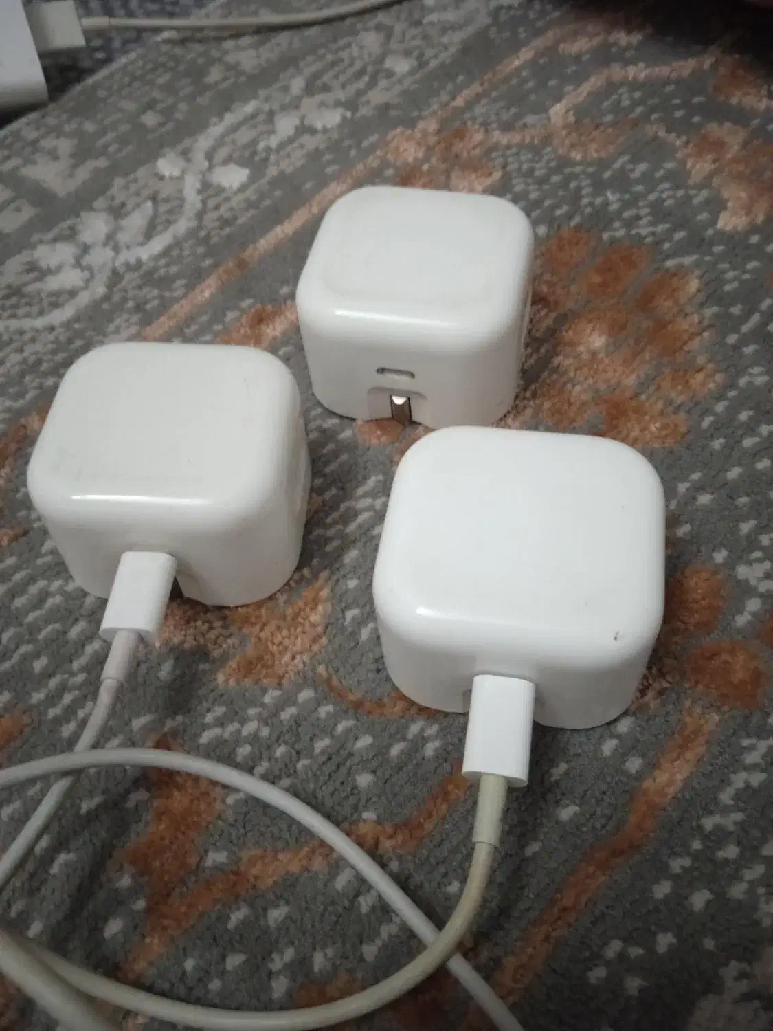 شارژر ایفون اصلی|لوازم جانبی موبایل و تبلت|قم, شاد قلی|دیوار