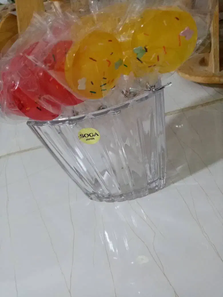 آبنبات چوبی خوشمزه|خوردنی و آشامیدنی|بهارستان, |دیوار