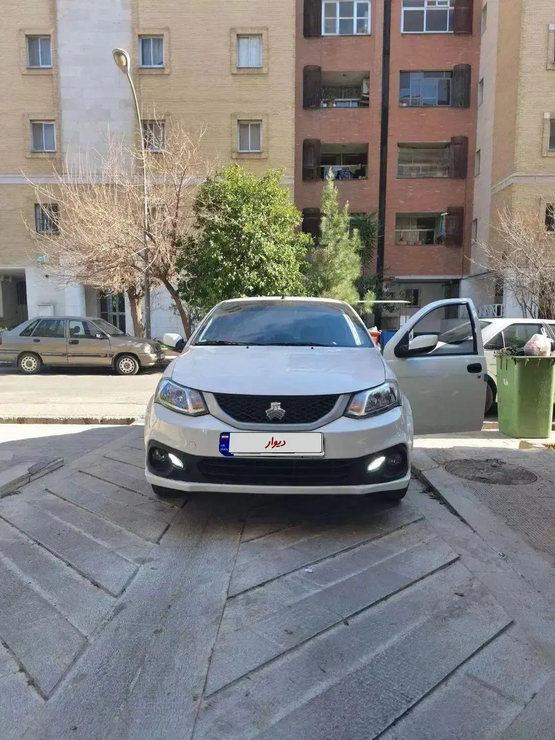 ساینا s مدل ۴۰۳ - ۸۵گانه|خودرو سواری و وانت|شیراز, قدوسی غربی|دیوار