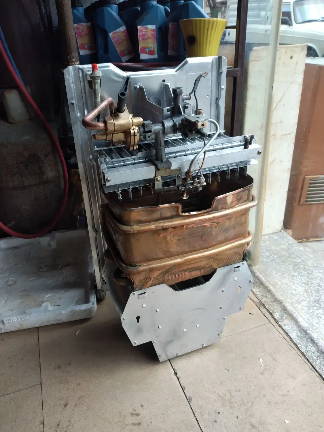 آبگرمکن بوتان B3115|آبگرمکن، پکیج، شوفاژ|بروجرد, |دیوار