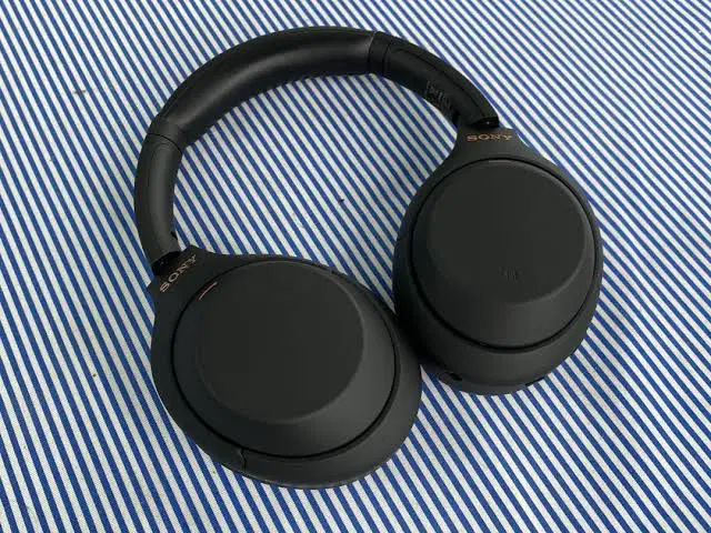 هدفون بی سیم سونی مدل WH-1000XM4|لوازم جانبی موبایل و تبلت|تهران, آجودانیه|دیوار