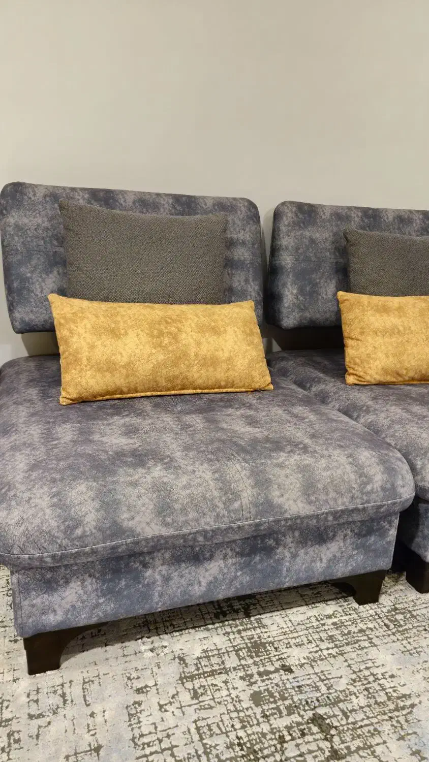 مبل راحتی پشتی متحرک|مبلمان خانگی و میز عسلی|محمدیه-قزوین, |دیوار