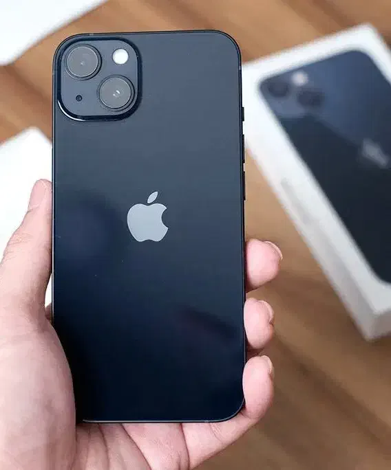 iphone 13|موبایل|جم, |دیوار