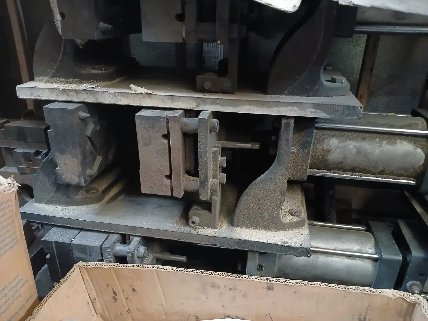 فروش قالب ریخته گری تنه سبک شیرآلات اهرمی|مصالح و تجهیزات ساختمان|تهران, چیتگر شمالی|دیوار