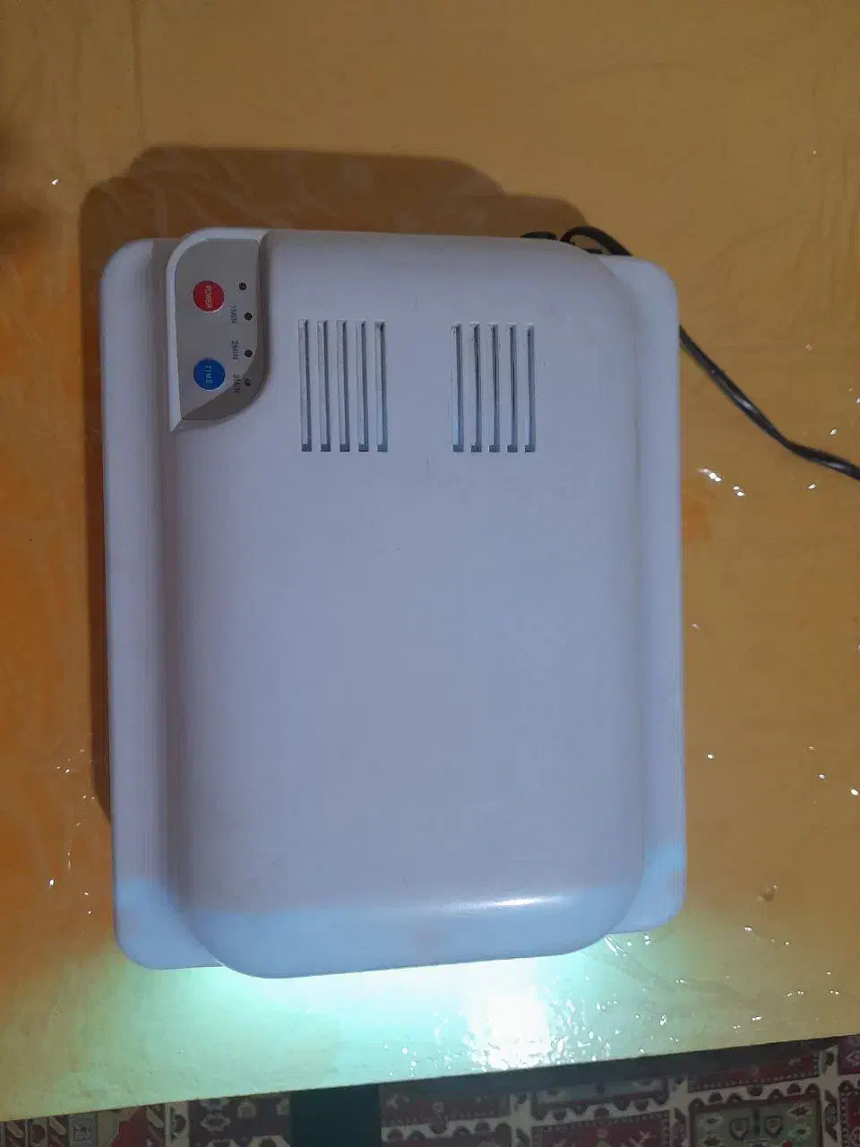 دستگاه یو وی|آرایشی، بهداشتی، درمانی|تهران, آذربایجان|دیوار