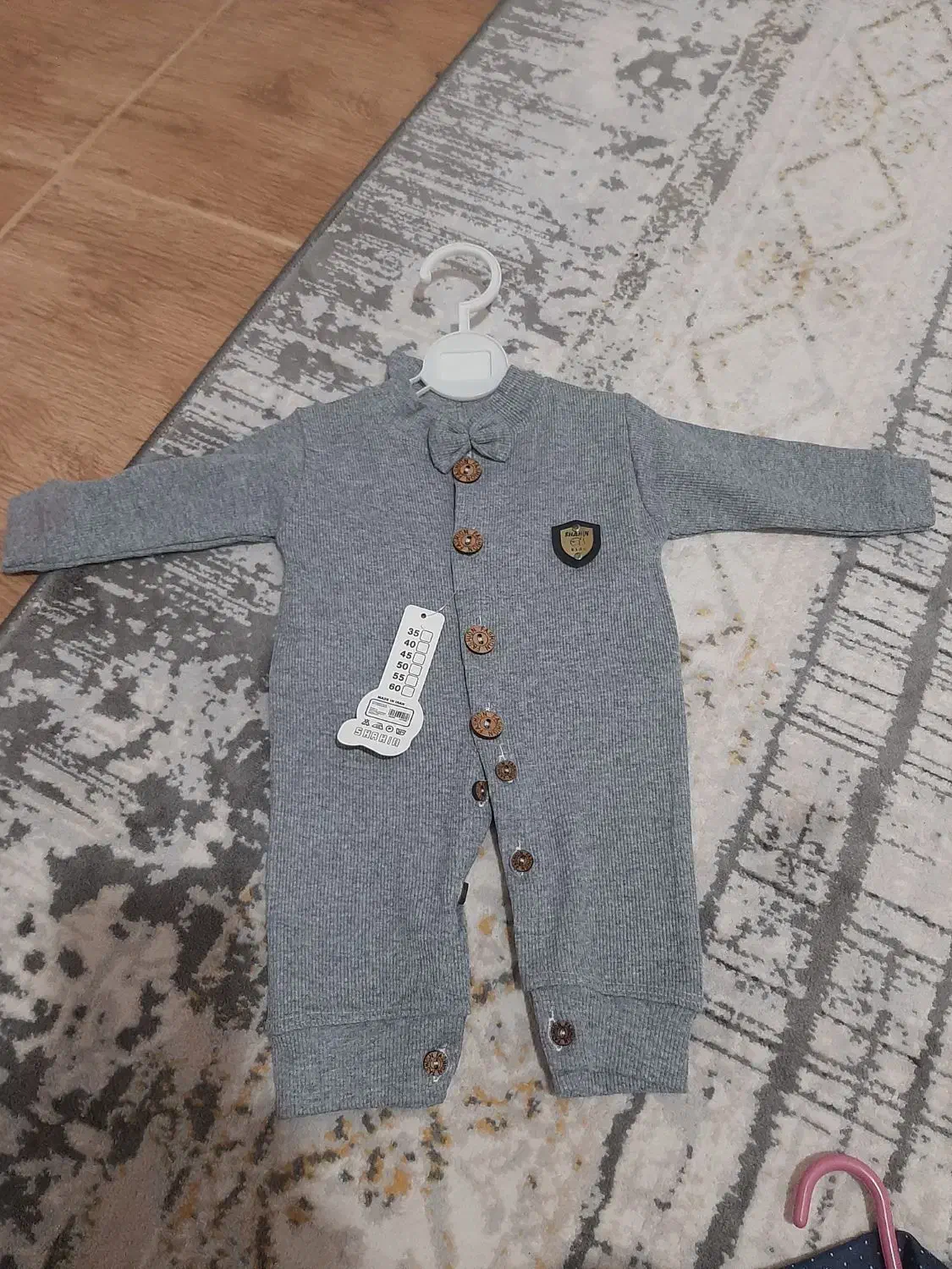 لباس نوزادی درحد نو مارک دار|کفش و لباس بچه|محلات, |دیوار