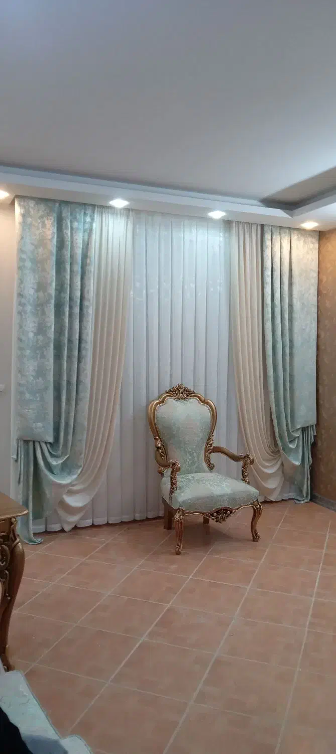 نصاب (نصب)پرده|خدمات پیشه و مهارت|اصفهان, احمدآباد|دیوار