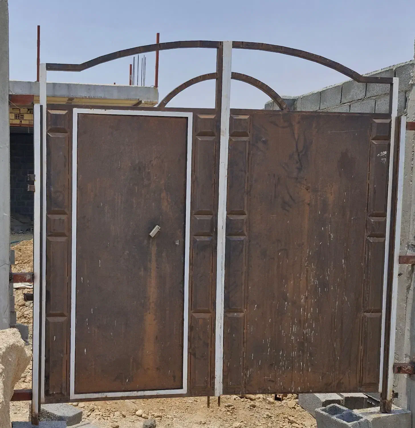 درب حیاطی|مصالح و تجهیزات ساختمان|جم, |دیوار