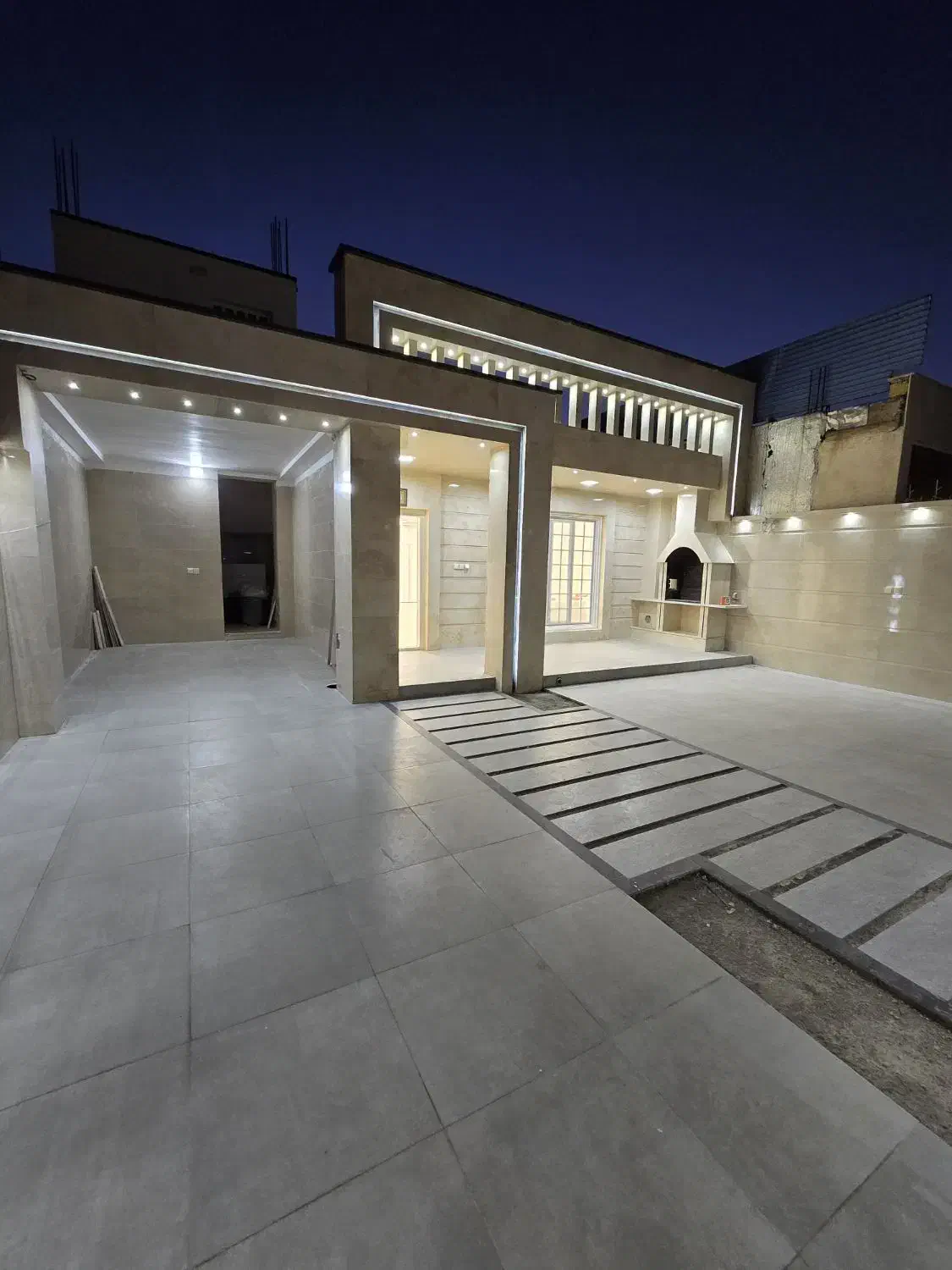 فروش خانه ویلایی لوکس نوساز/کارکنان ۲۱ جنوبی|فروش خانه و ویلا|دوگنبدان, |دیوار