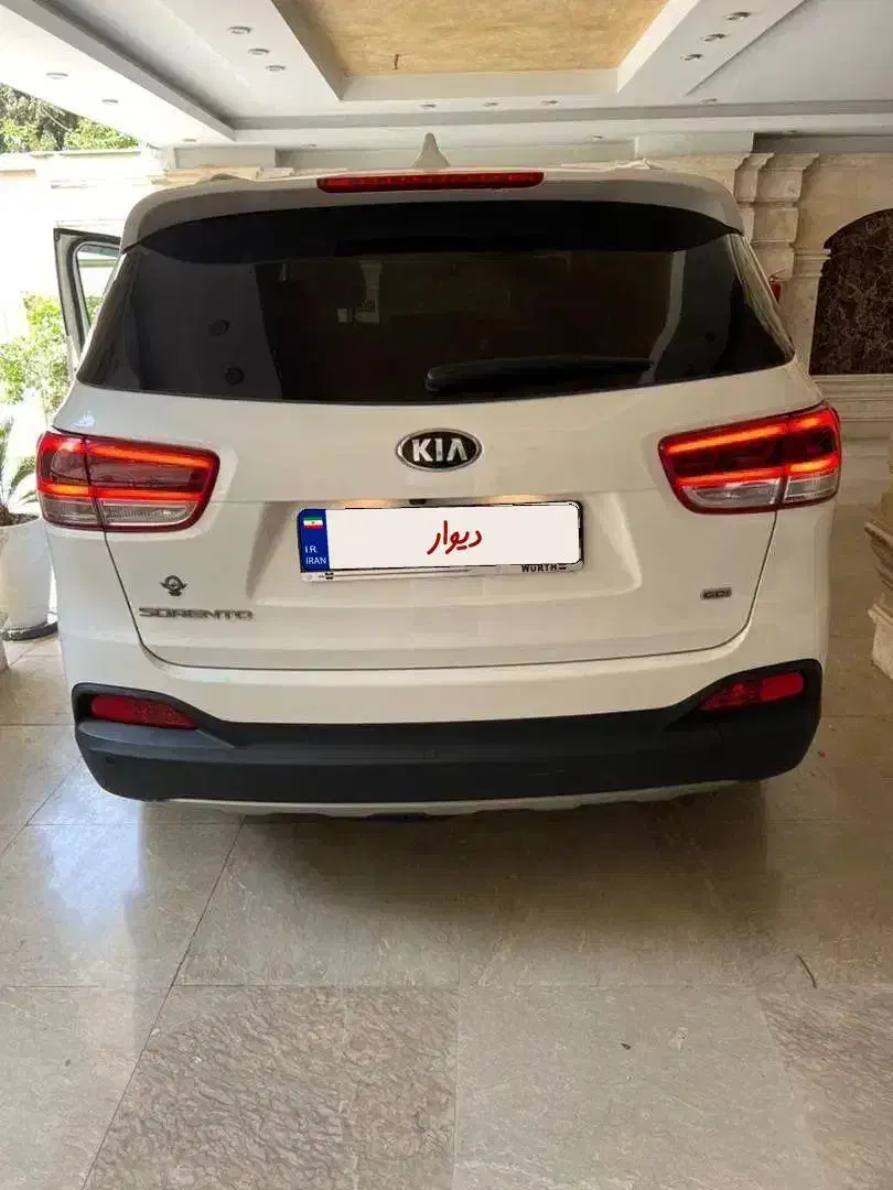 سورنتو ۲۰۱۷ سفیدGDI|خودرو سواری و وانت|تهران, عباس‌آباد|دیوار