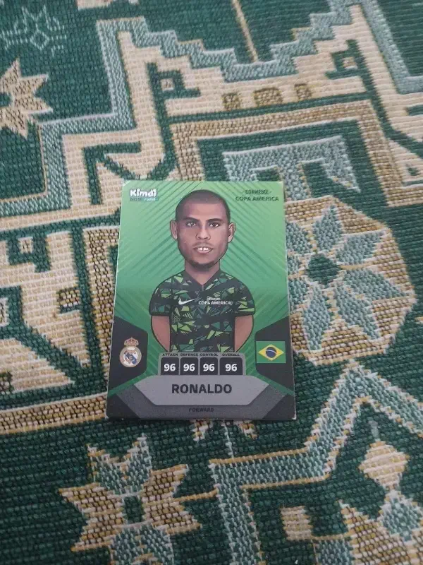 کیمدی|اسباببازی|دوگنبدان, |دیوار