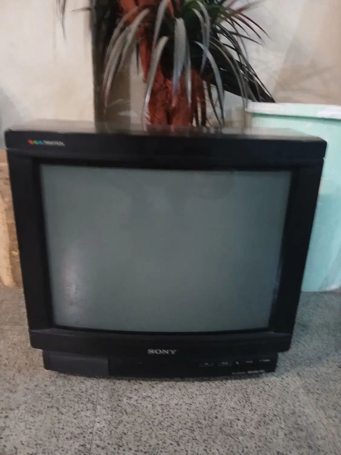 تلویزیون رنگی قدیمی|تلویزیون و پروژکتور|تهران, علم و صنعت|دیوار