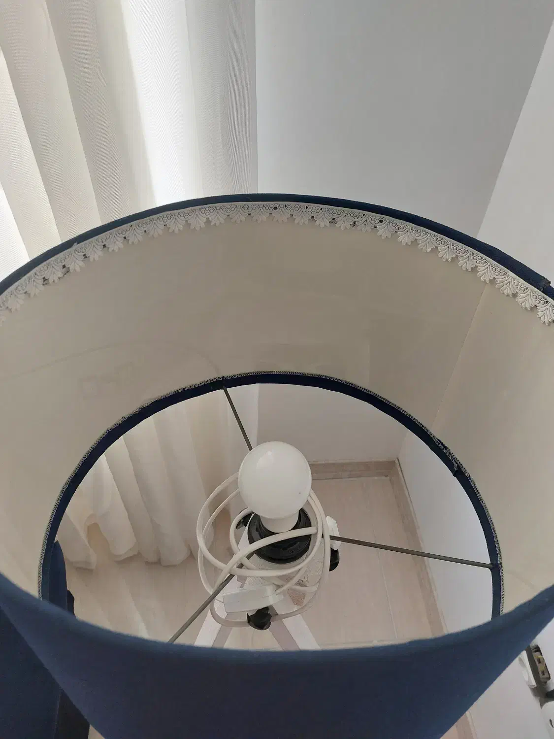 آباژورشیک|چراغ خواب و آباژور|کرمانشاه, |دیوار