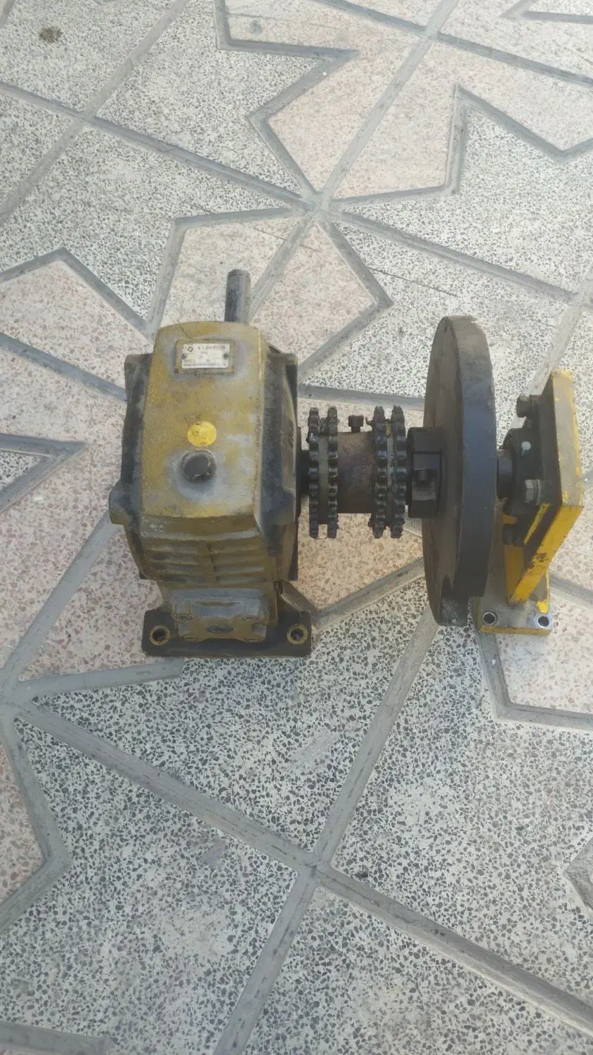 گیربکس حلزونی سایز 100|ماشین‌آلات صنعتی|باغستان, |دیوار