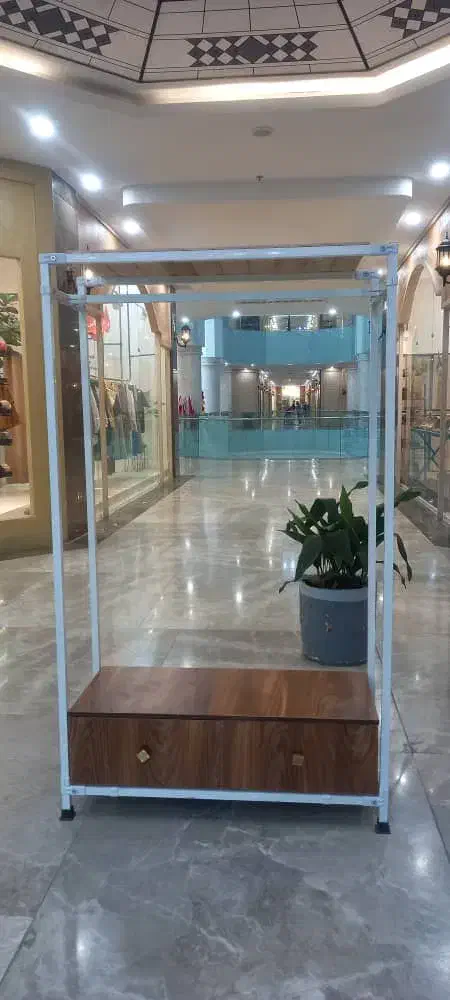 رگالهای لباس اقتصادی و رگالهای کشو دار|جاکفشی، کمد، دراور|شیراز, فخرآباد (دروازه کازرون)|دیوار