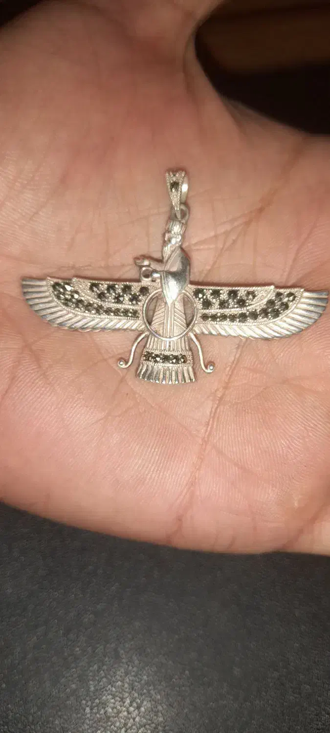 پلاک کوروش کبیر و انگشتر تاج|جواهرات|اهواز, پادادشهر|دیوار