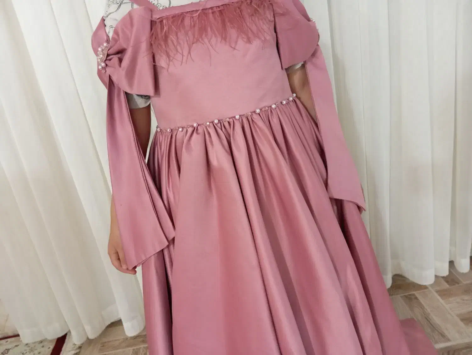 لباس عروس کودک|لباس|نیشابور, فضل|دیوار