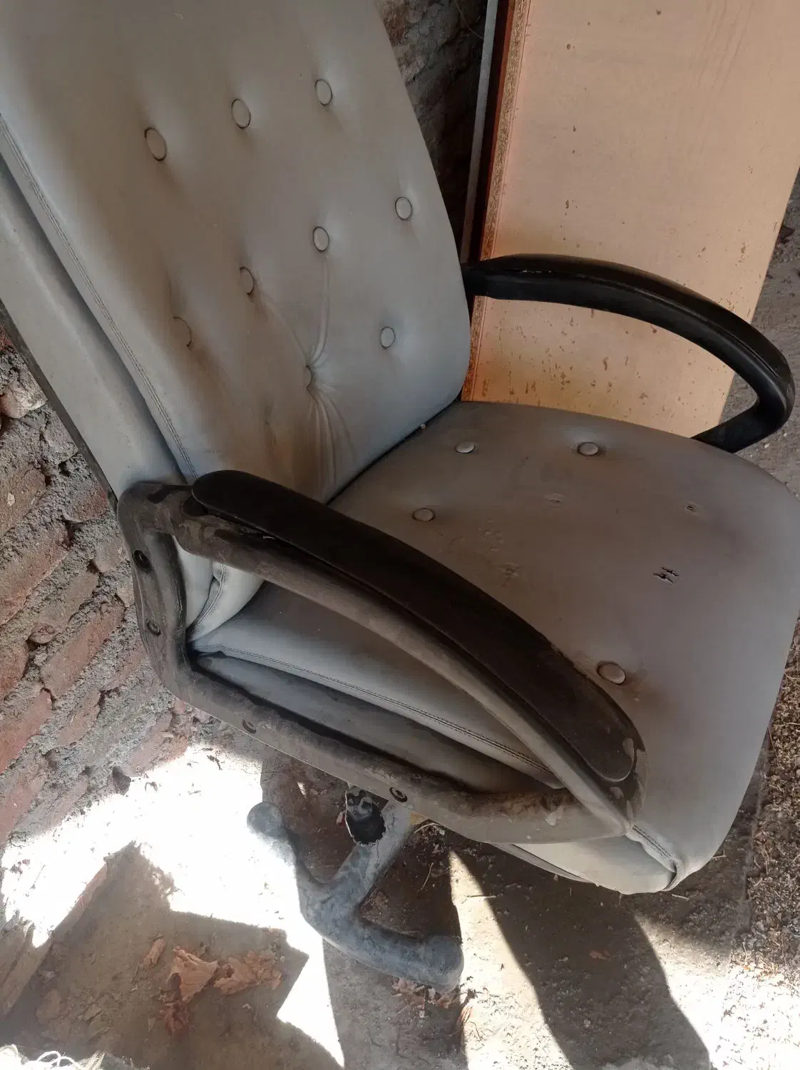 صندلی مدیریتی گردون|مبلمان اداری|مراغه, |دیوار