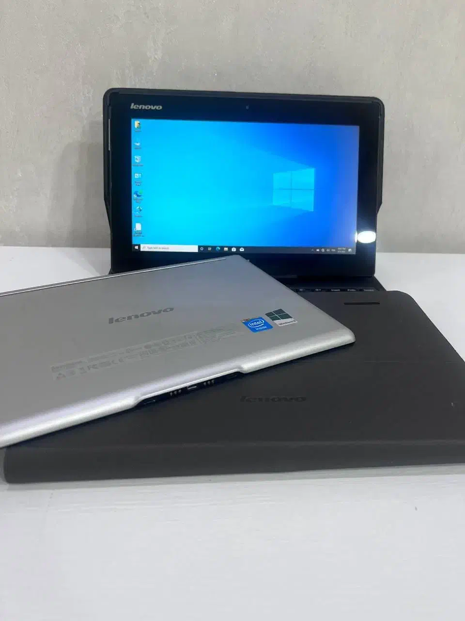 تبلت ویندوزی لنوو lenovo miix 10 کیبورد دار|تبلت|شیراز, فرودگاه شهید دستغیب شیراز|دیوار