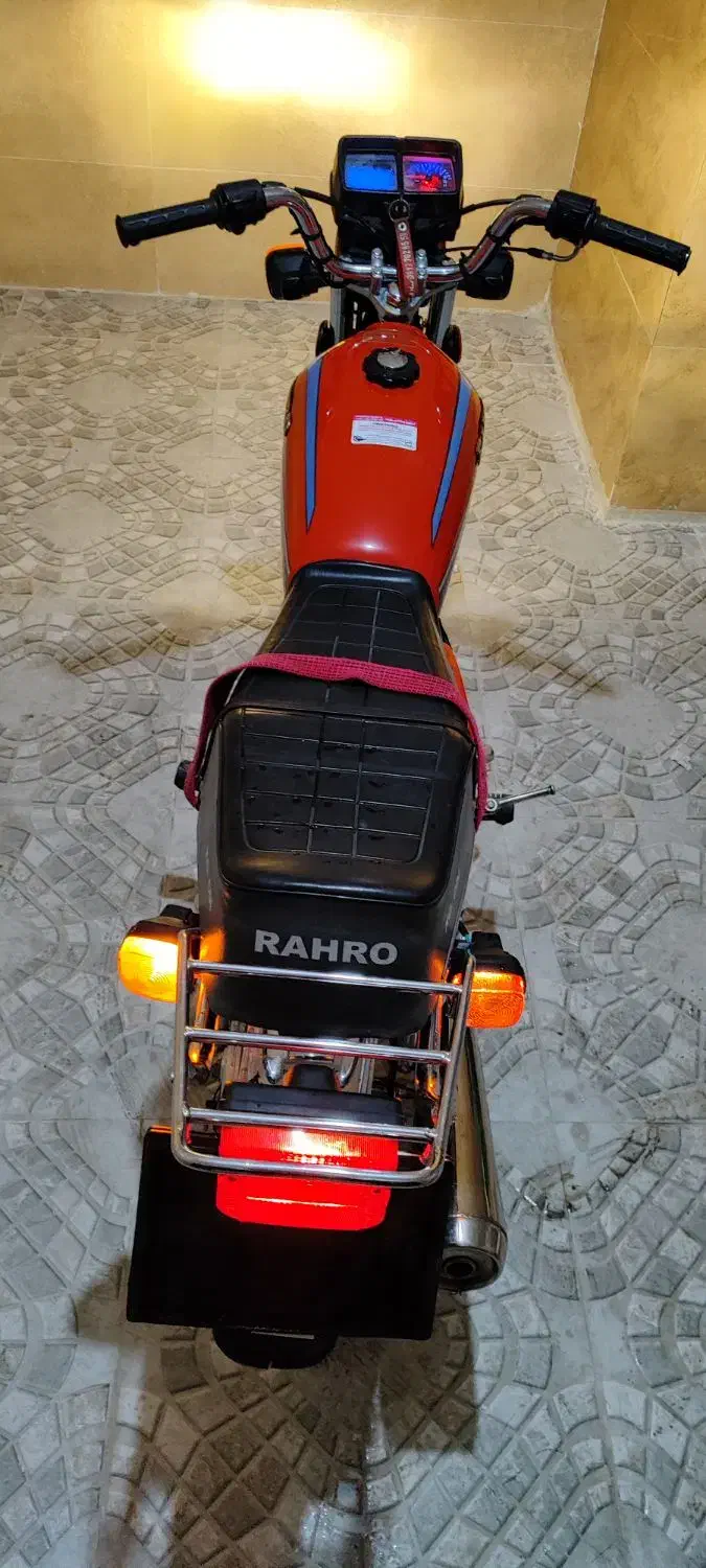 موتور رهرو 125|موتورسیکلت|چهارباغ, |دیوار