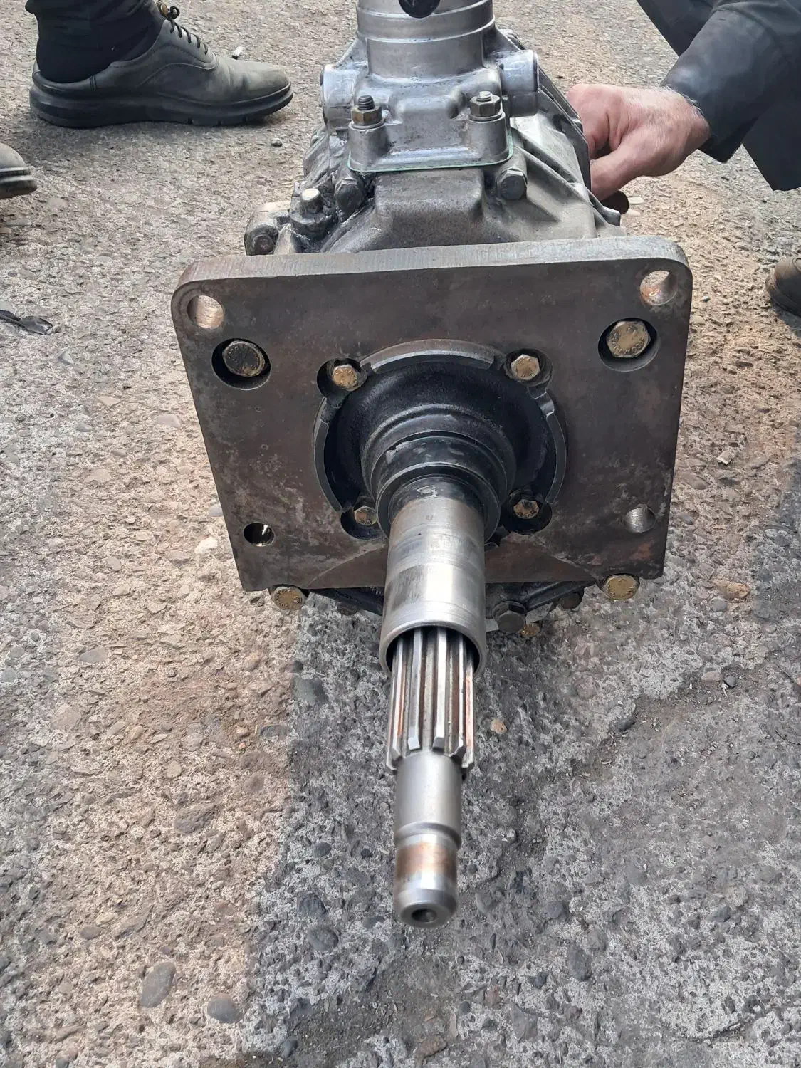 گیربکس آلمینیوم مینی بوس بنز|قطعات یدکی و لوازم جانبی|سنگر, |دیوار