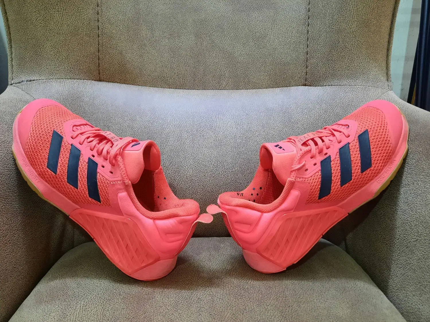 کفش آدیداس اصل بدنسازی سایز ۴۴|کیف، کفش، کمربند|نجف‌آباد, گلدشت|دیوار