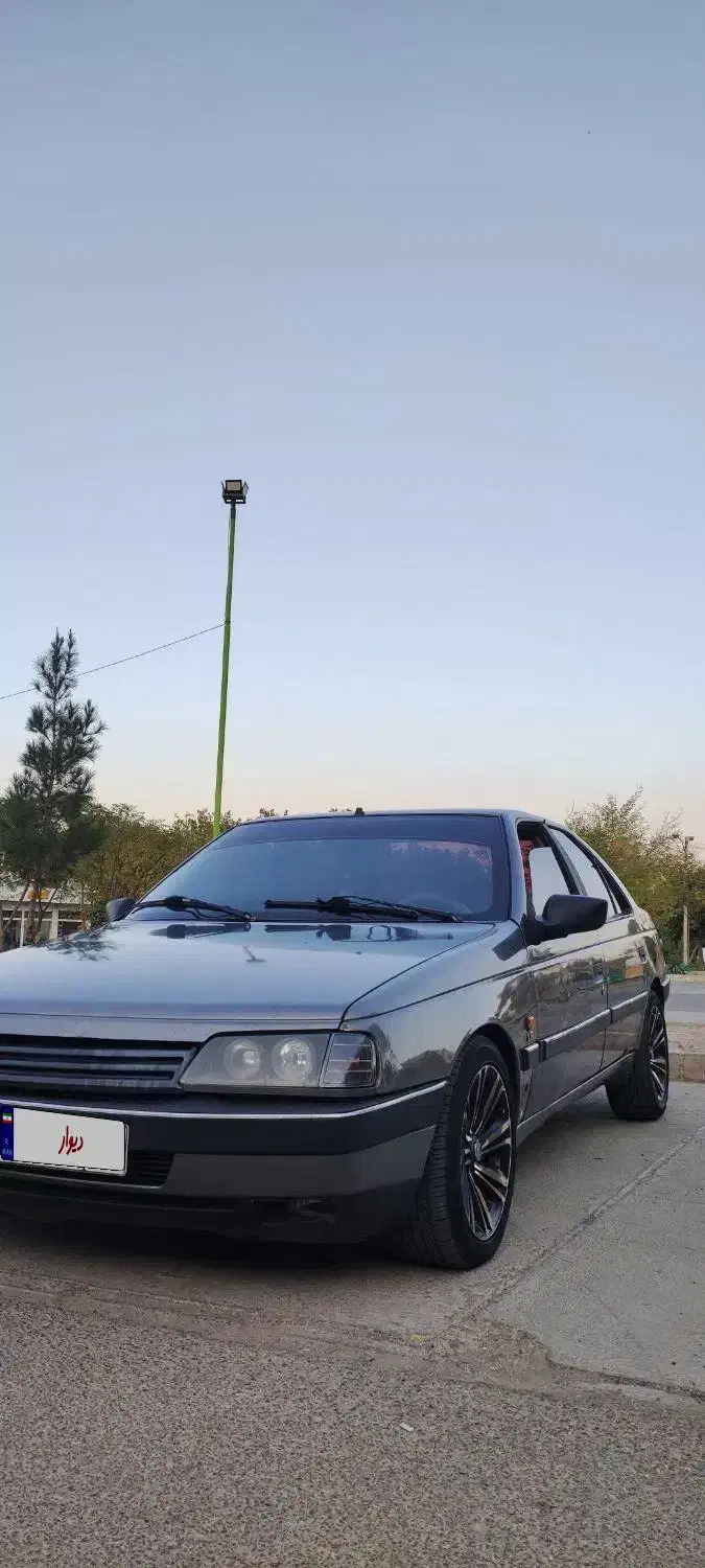 پژو 405 مدل 92|خودرو سواری و وانت|فولادشهر, B5|دیوار