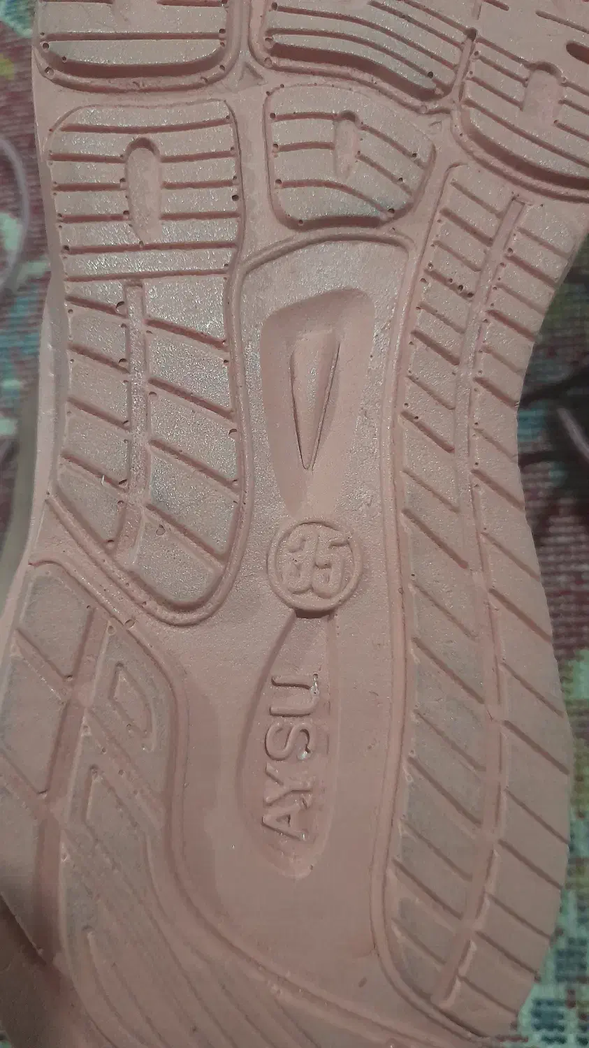 کفش اسپرت|کیف، کفش، کمربند|فسا, |دیوار